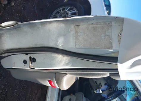 2000 Buick Century Custom из США, поврежденный, VIN 2G4WS52JXY1263244